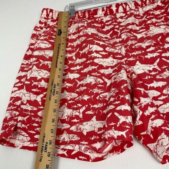 Vineyard Vines Men's size Large Red Bathing Suit Shorts Liner Bonefish Pockets - Picture 5 of 16